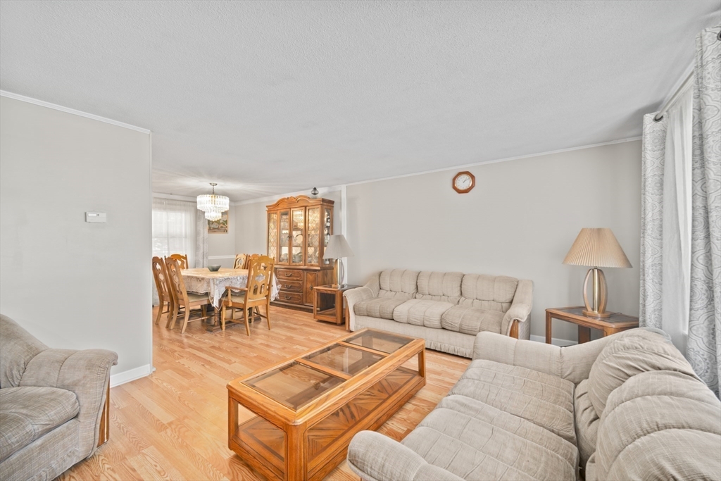109 Darby Road Brockton, MA 02302 - Photo 8 of 21
