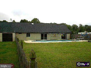 17 Edgewood Road Sicklerville, NJ 08081 - Photo 2 of 3