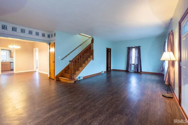 $145,000 | 204 North Front Street, North Manchester, IN 46962