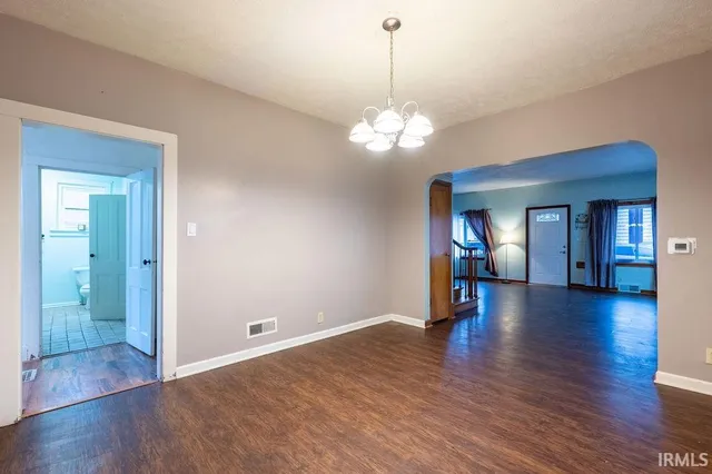 $145,000 | 204 North Front Street, North Manchester, IN 46962