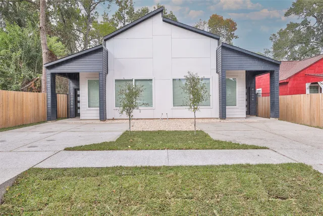 $449,900 | 8109 Bigwood Street, Unit A/B, Houston, TX 77078