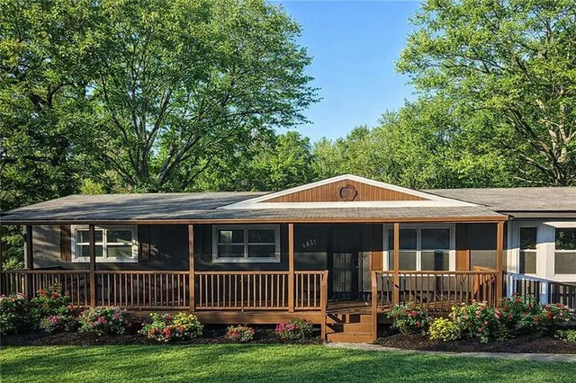 $1,800 | 1411 Sycamore Drive Northwest, Kennesaw, GA 30152