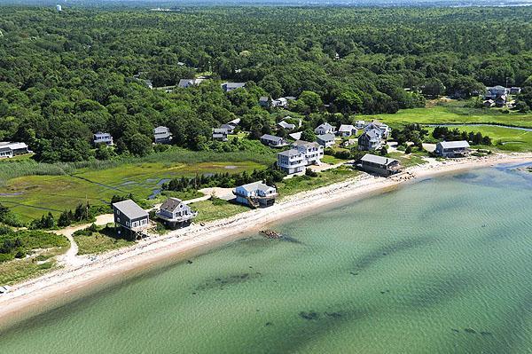 46 Pico Beach Road Mattapoisett, MA 02739 - Photo 1 of 20 Primary Photo