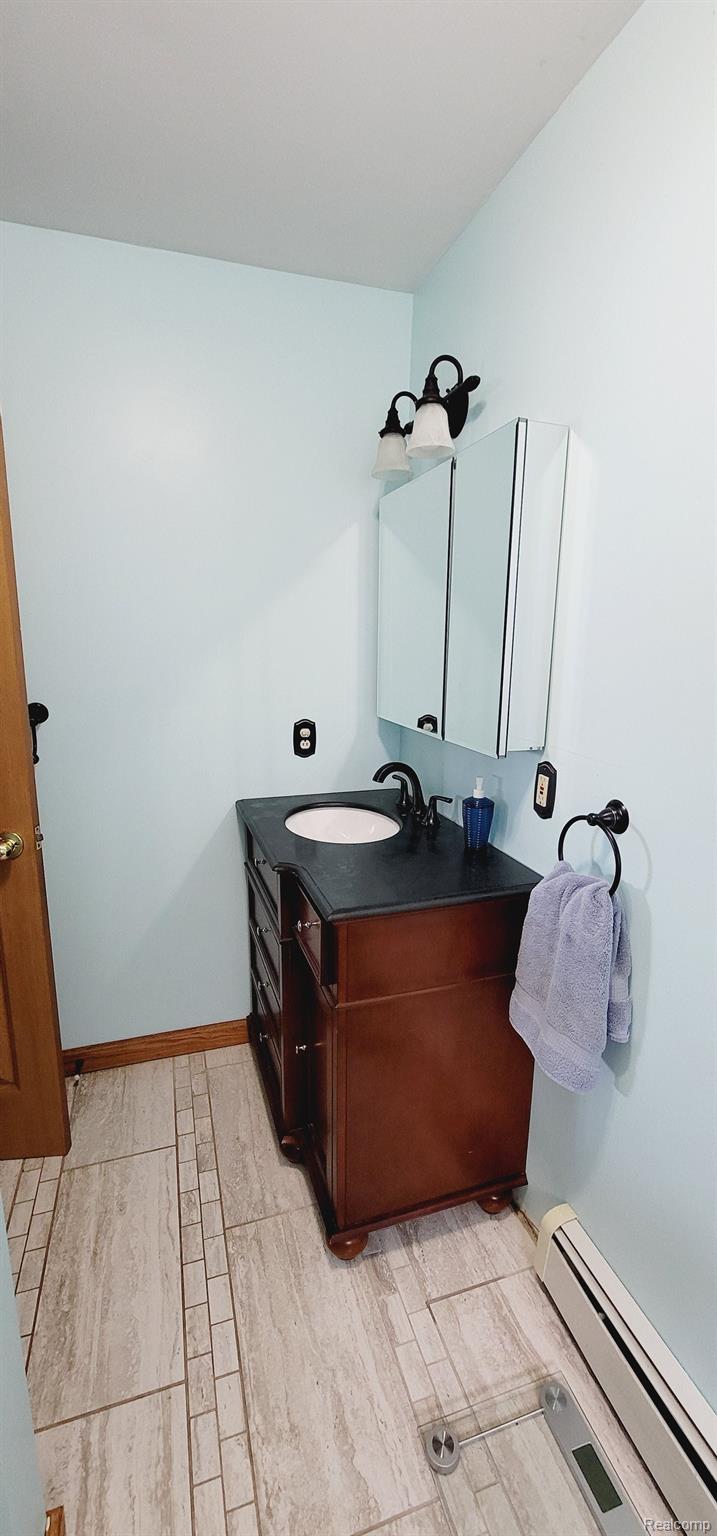 8136 Lakeshore Road Fort Gratiot, MI 48059 - Photo 23 of 48