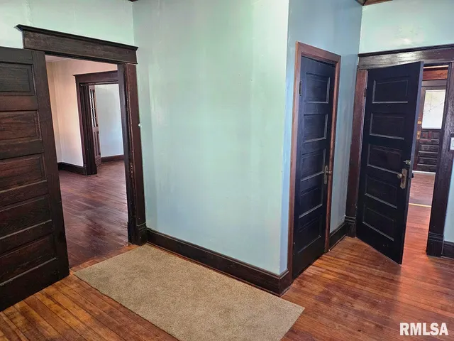 $115,000 | 517 East 2nd S Street, Carlinville, IL 62626