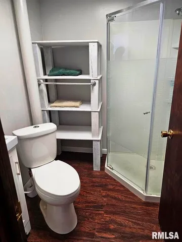 $115,000 | 517 East 2nd S Street, Carlinville, IL 62626