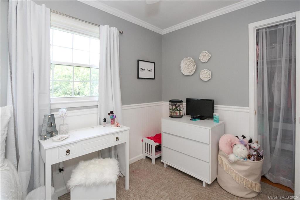 2417 Keziah Road Matthews, NC 28105 - Photo 12 of 34 Gallery Image 12