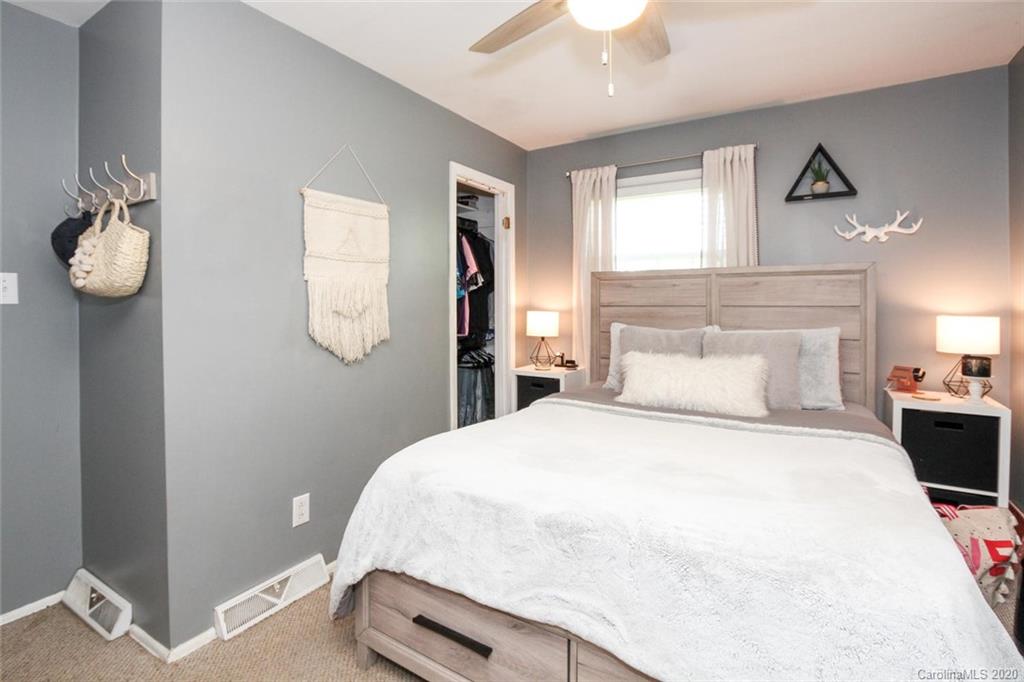 2417 Keziah Road Matthews, NC 28105 - Photo 17 of 34 Gallery Image 17