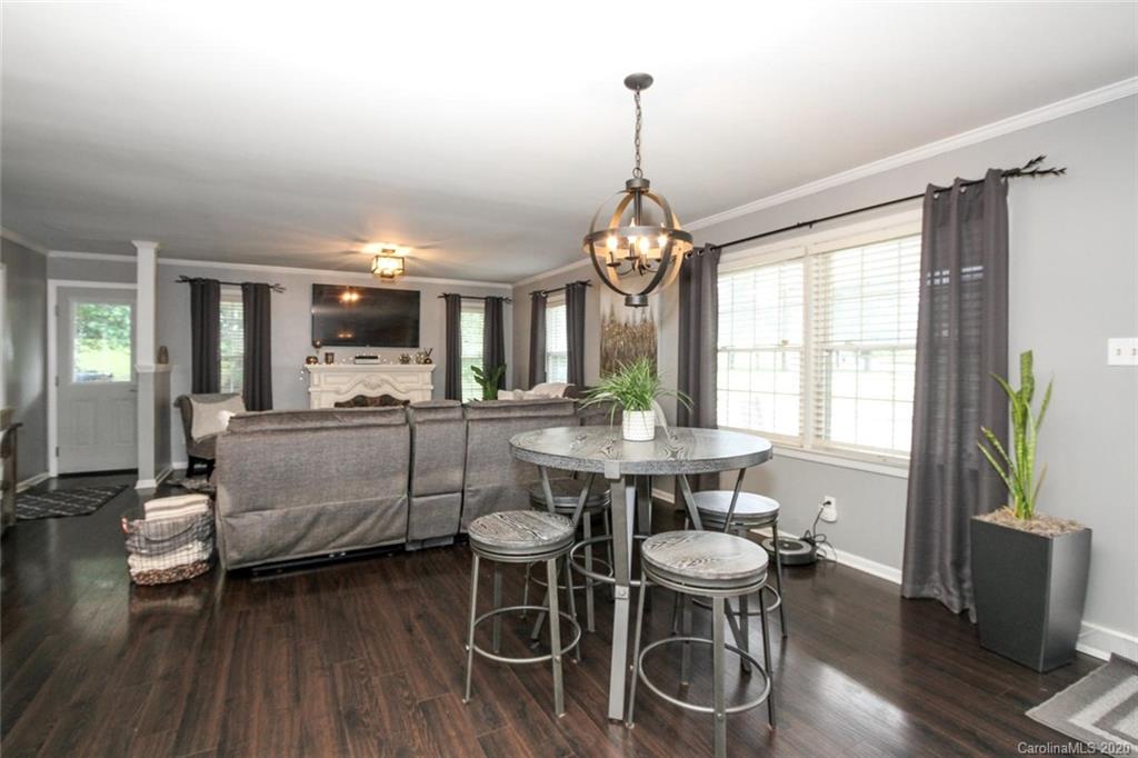 2417 Keziah Road Matthews, NC 28105 - Photo 9 of 34 Gallery Image 9