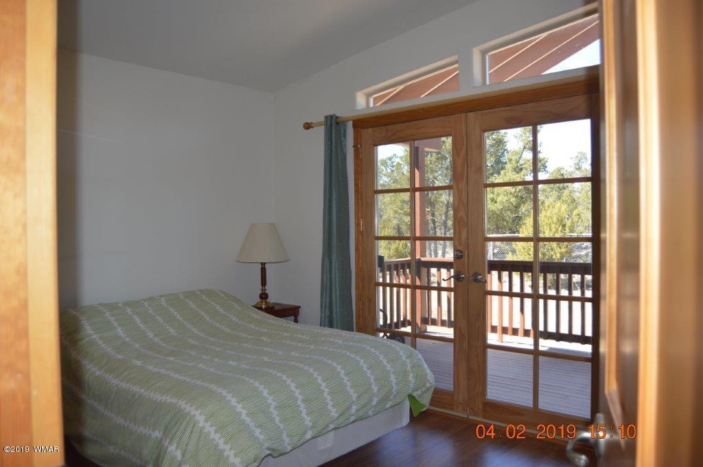 2256 Sunrise Road Overgaard, AZ 85933 - Photo 17 of 37 Gallery Image 17