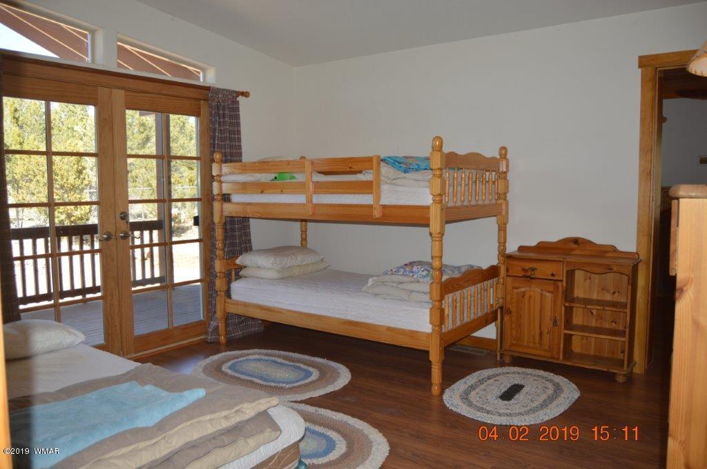 2256 Sunrise Road Overgaard, AZ 85933 - Photo 19 of 37 Gallery Image 19