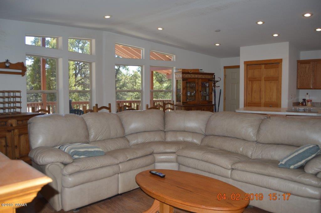 2256 Sunrise Road Overgaard, AZ 85933 - Photo 4 of 37 Gallery Image 4