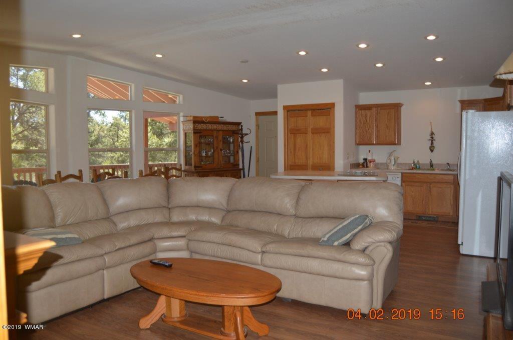 2256 Sunrise Road Overgaard, AZ 85933 - Photo 8 of 37 Gallery Image 8