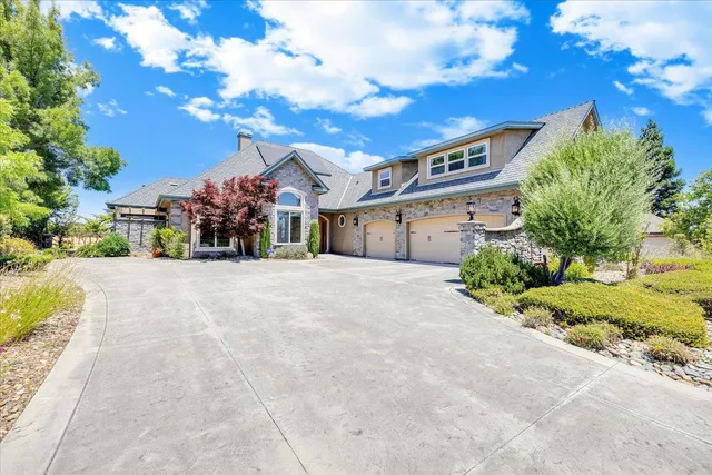 $925,000 | 2491 Oak Creek Drive, Unit 14, Copperopolis, CA 95228