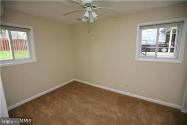 12924 Georgia Avenue Silver Spring, MD 20906 - Photo 14 of 19 an empty room with a window