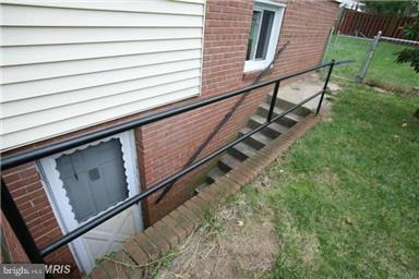 12924 Georgia Avenue Silver Spring, MD 20906 - Photo 17 of 19 a view of entryway