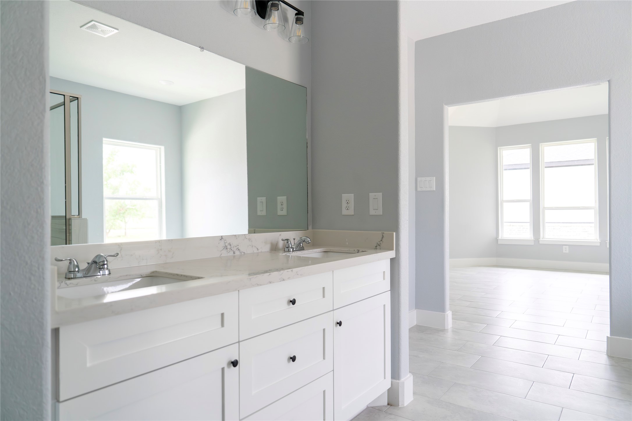 395 Brahman Trail Angleton, TX 77515 - Photo 24 of 38 primary sinks