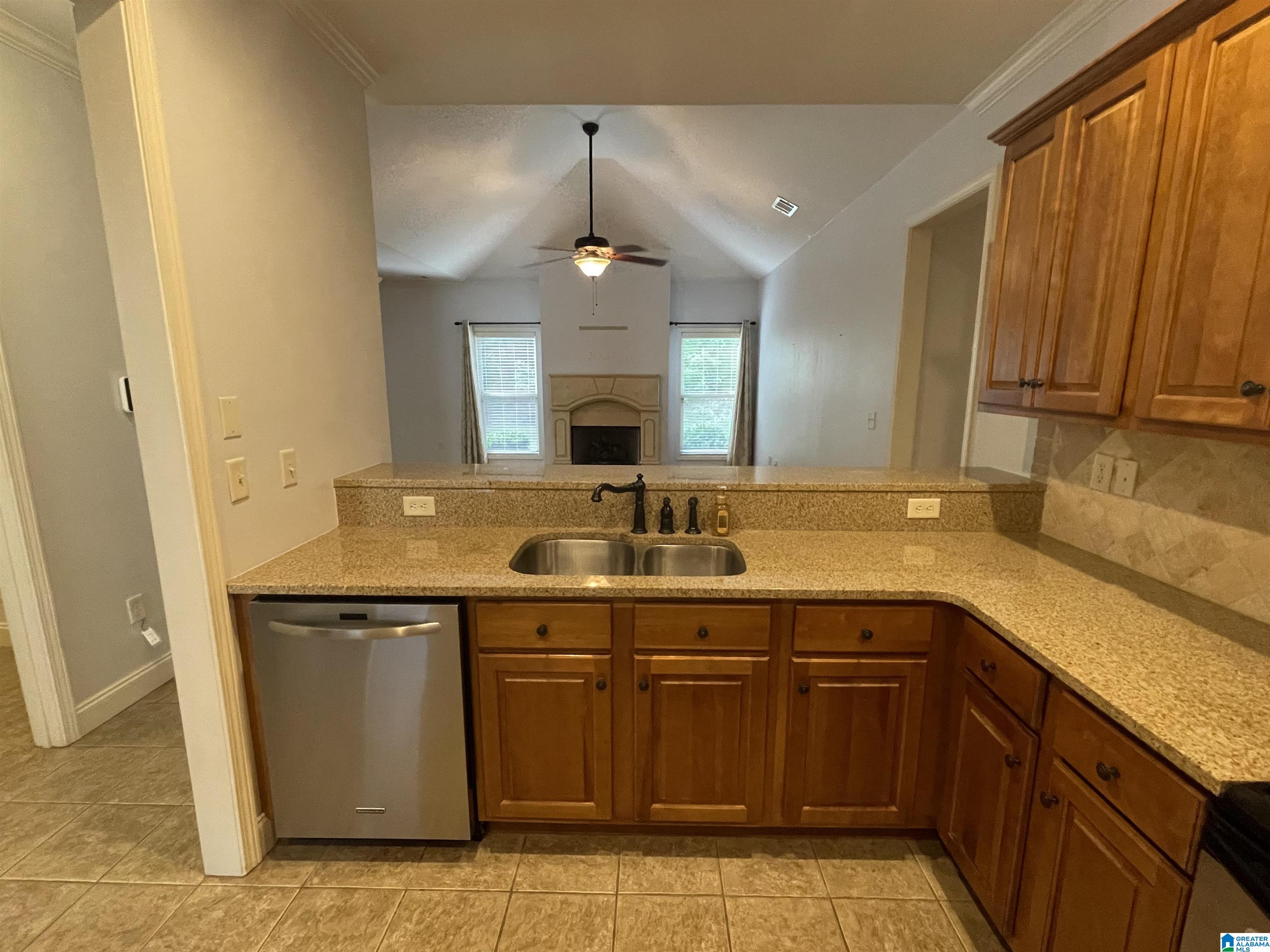 400 Ballantrae Road Pelham, AL 35124 - Photo 8 of 19