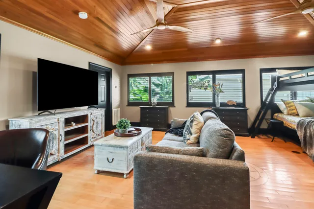 $2,950,000 | 20844 4th Avenue West, Cudjoe, FL 33042