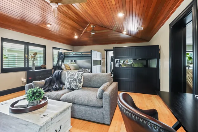 $2,950,000 | 20844 4th Avenue West, Cudjoe, FL 33042