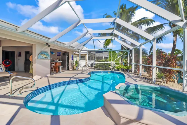 $2,950,000 | 20844 4th Avenue West, Cudjoe, FL 33042