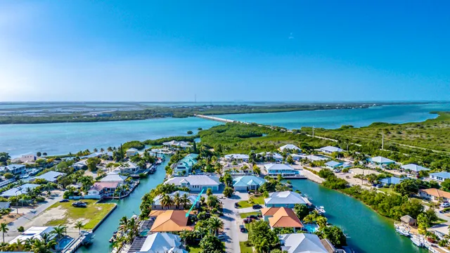 $2,950,000 | 20844 4th Avenue West, Cudjoe, FL 33042