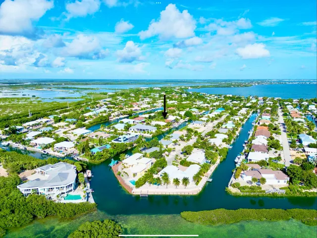 $2,875,000 | 20844 4th Avenue West, Cudjoe, FL 33042