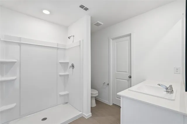 $1,575 | 3900 Pontchartrain Parkway, Sherman, TX 75090