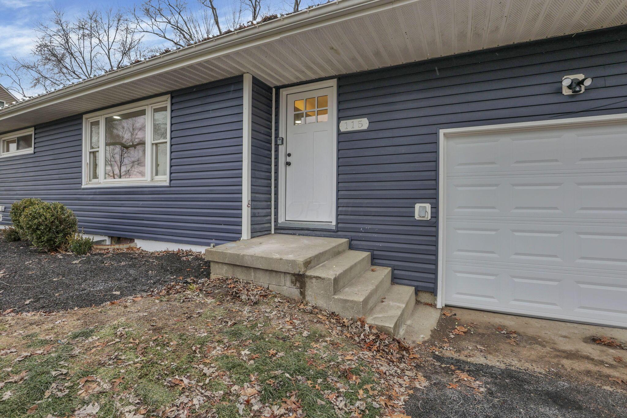 115 Hill Road South Pickerington, OH 43147 - Photo 7 of 43 Front Stoop