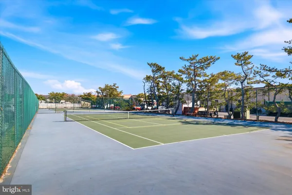 $324,900 | 105 120th Street, Unit 15208, Ocean City, MD 21842