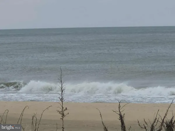 $324,900 | 105 120th Street, Unit 15208, Ocean City, MD 21842