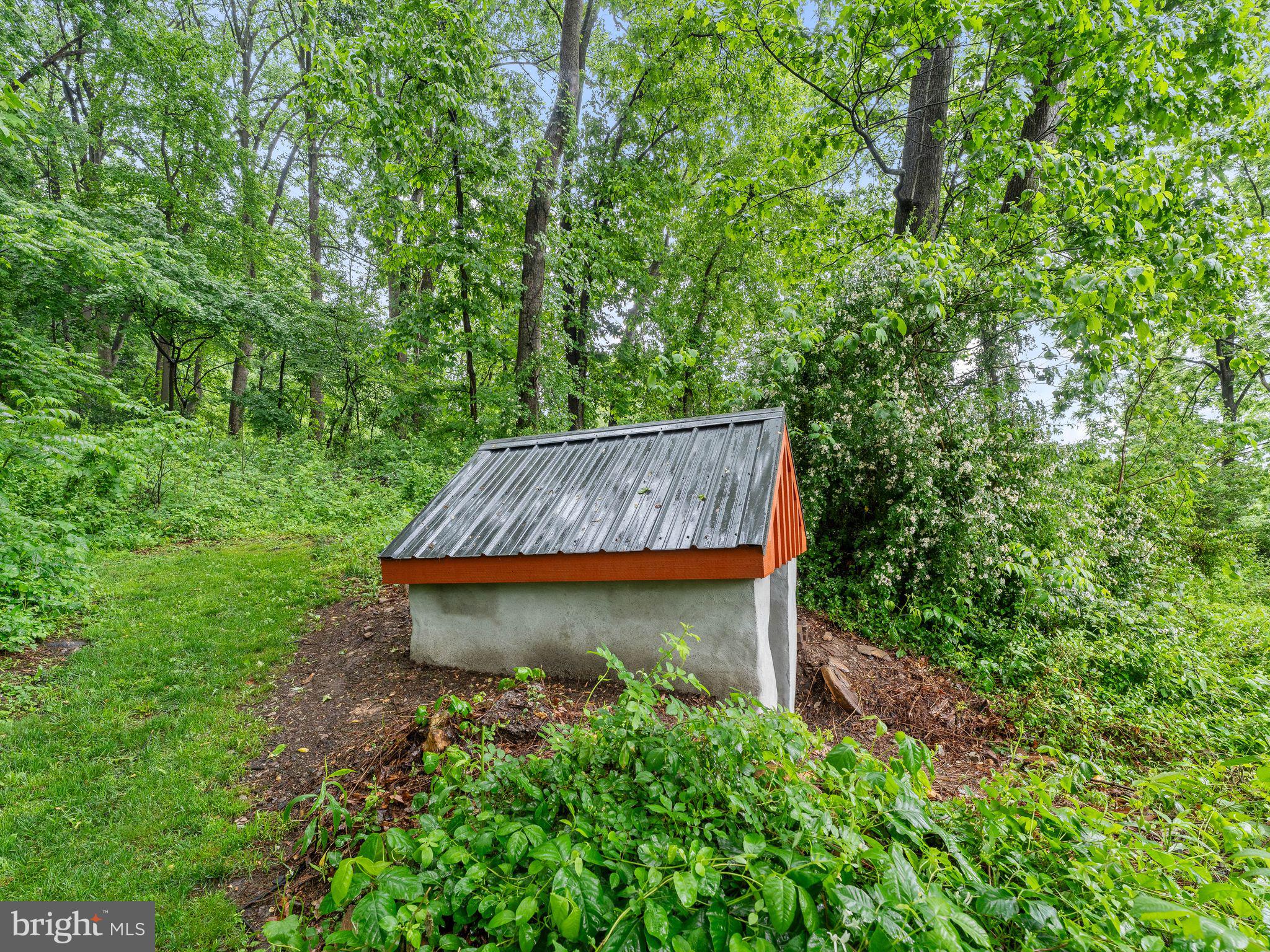 3395 Upper Valley Road Parkesburg, PA 19365 - Photo 41 of 56 Well House