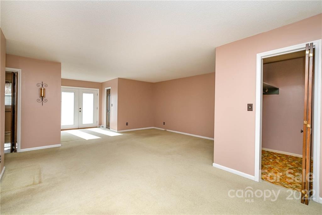 1814 Country Club Road Lincolnton, NC 28092 - Photo 16 of 30 Gallery Image 16