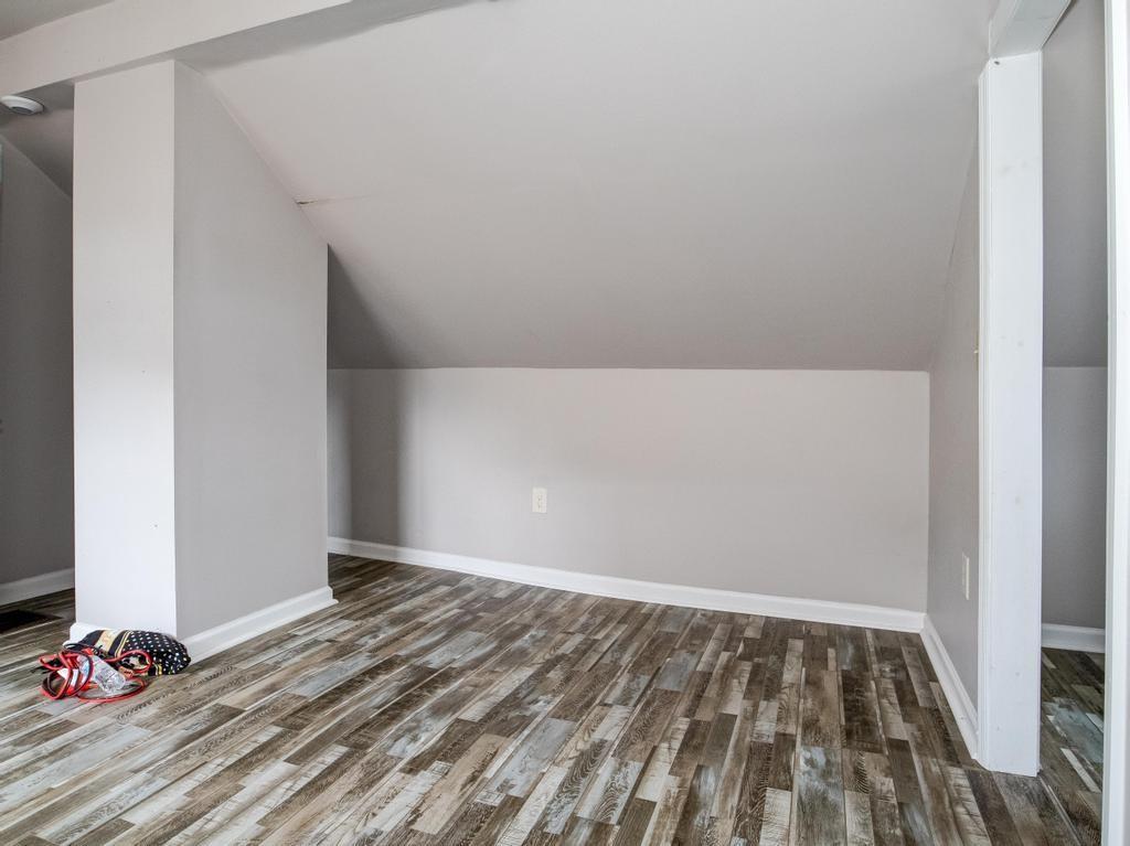 116 Riverview Avenue Aliquippa, PA 15001 - Photo 18 of 28 a view of room