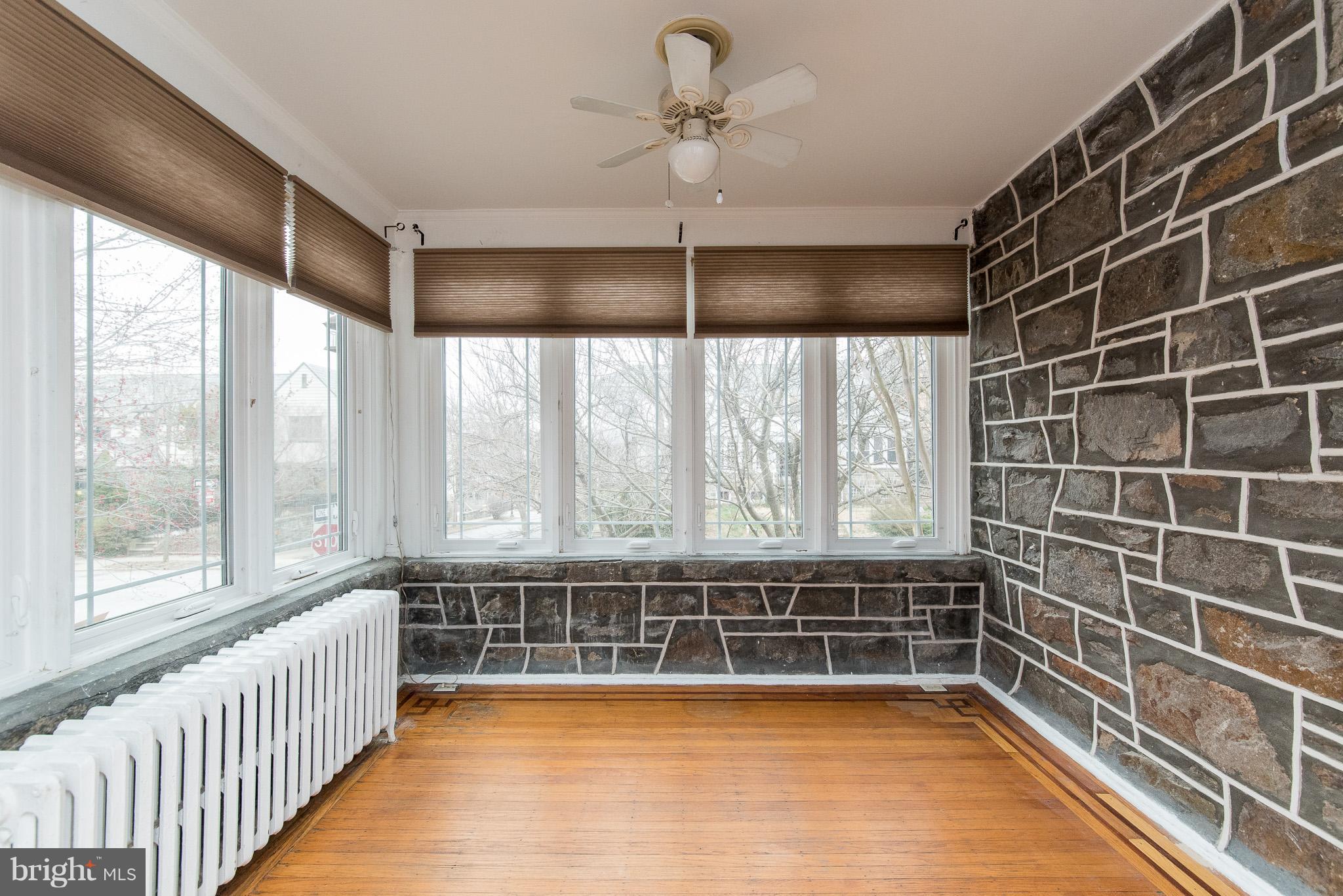 3632 Rexmere Road Baltimore, MD 21218 - Photo 7 of 30 Sun Room/Den