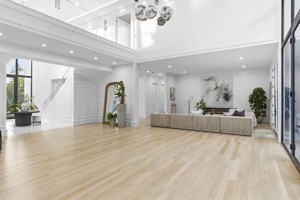 33 Sears Road Brookline, MA 02445 - Photo 17 of 42