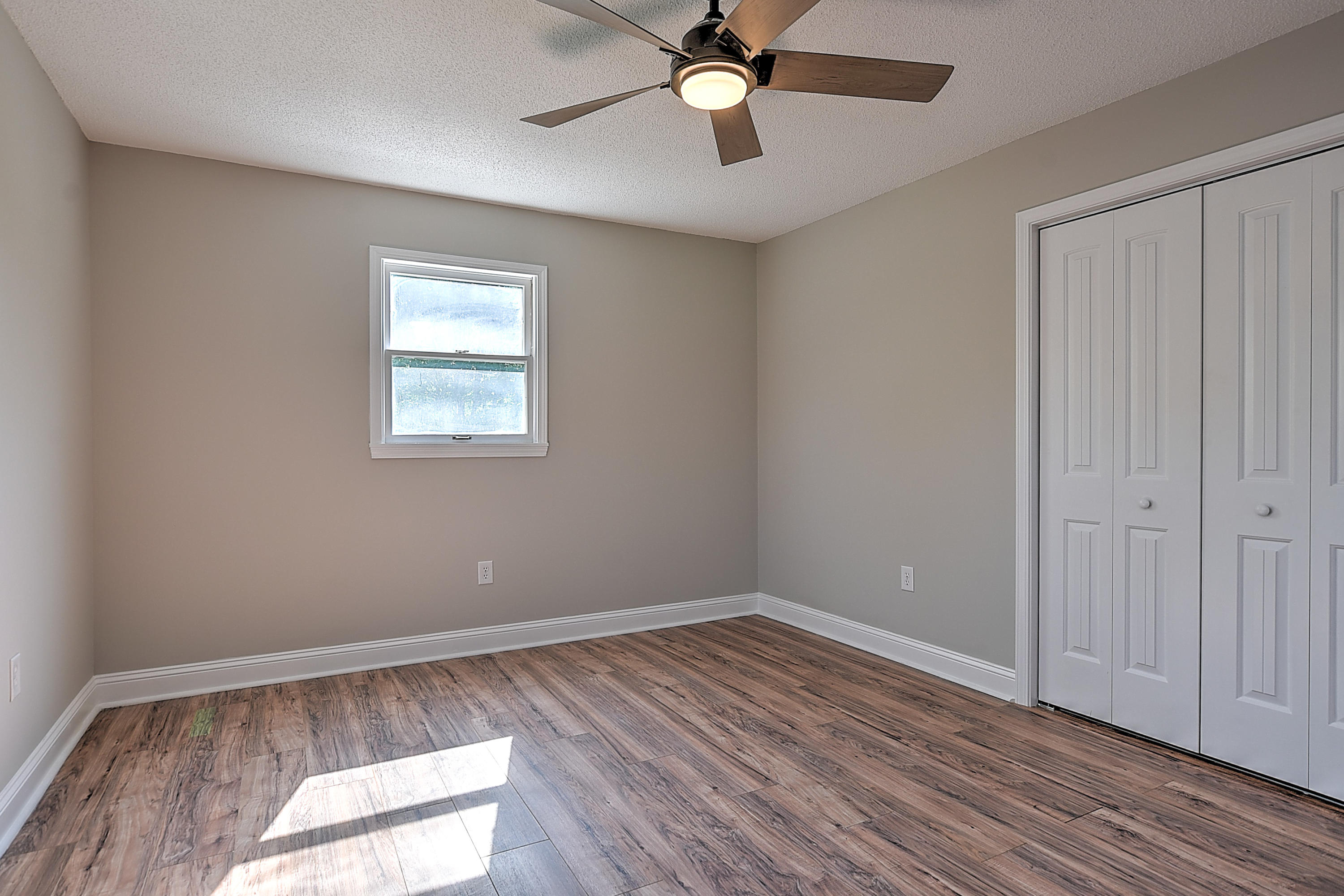 107 Raintree Circle Bristol, VA 24201 - Photo 25 of 52 107 Raintree-13