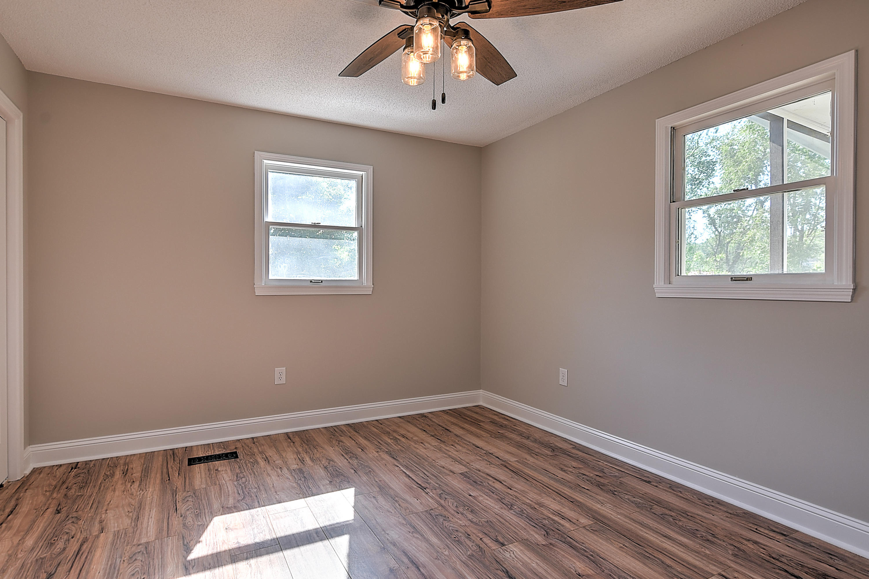 107 Raintree Circle Bristol, VA 24201 - Photo 31 of 52 107 Raintree-16