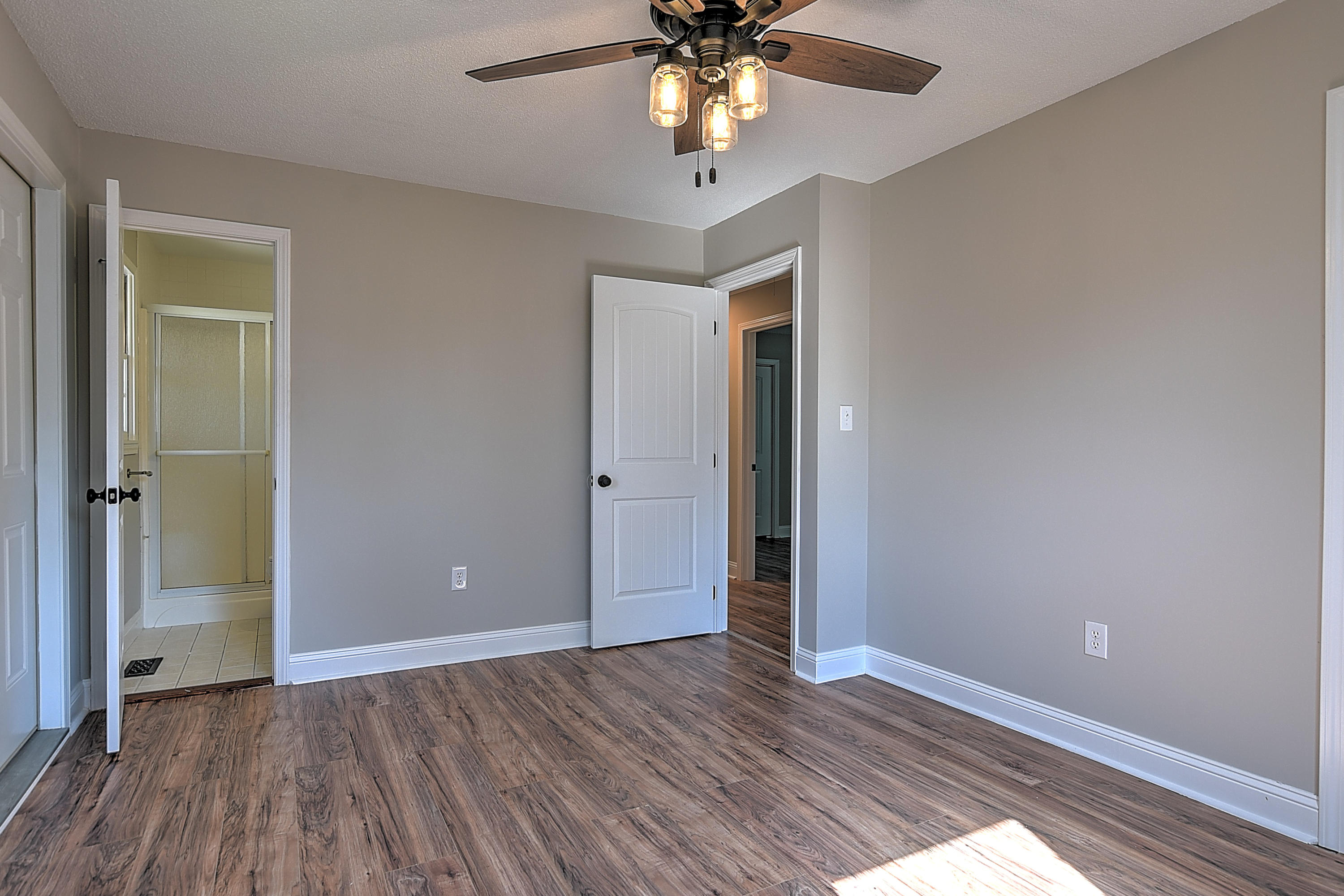 107 Raintree Circle Bristol, VA 24201 - Photo 33 of 52 107 Raintree-18
