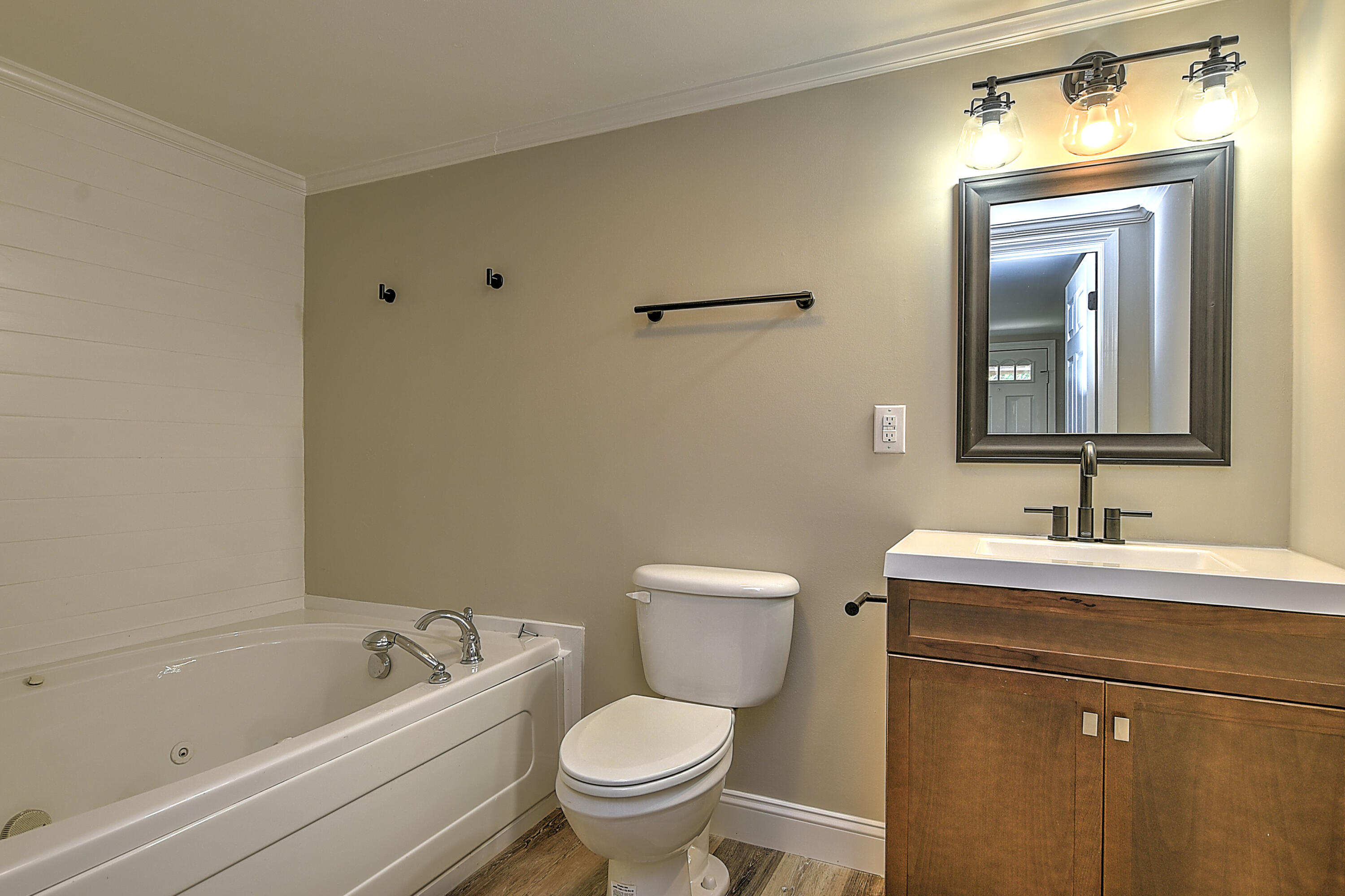 107 Raintree Circle Bristol, VA 24201 - Photo 41 of 52 107 Raintree-40