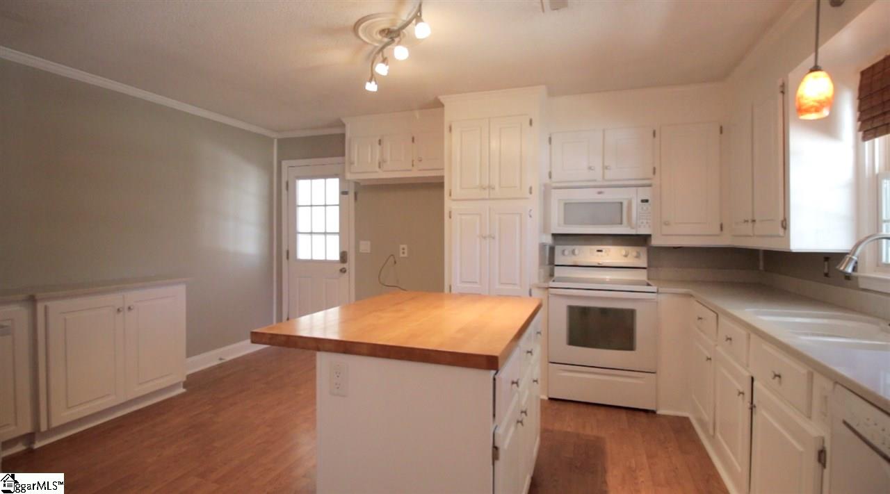 105 Drewry Road Taylors, SC 29687 - Photo 6 of 26 Gallery Image 6