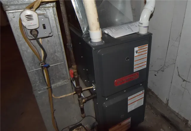 $159,000 | 371 Hazelwood Terrace, Rochester, NY 14609