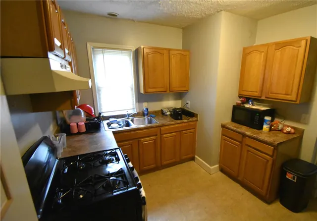 $159,000 | 371 Hazelwood Terrace, Rochester, NY 14609