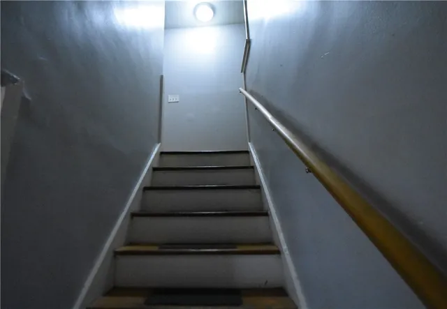 $159,000 | 371 Hazelwood Terrace, Rochester, NY 14609