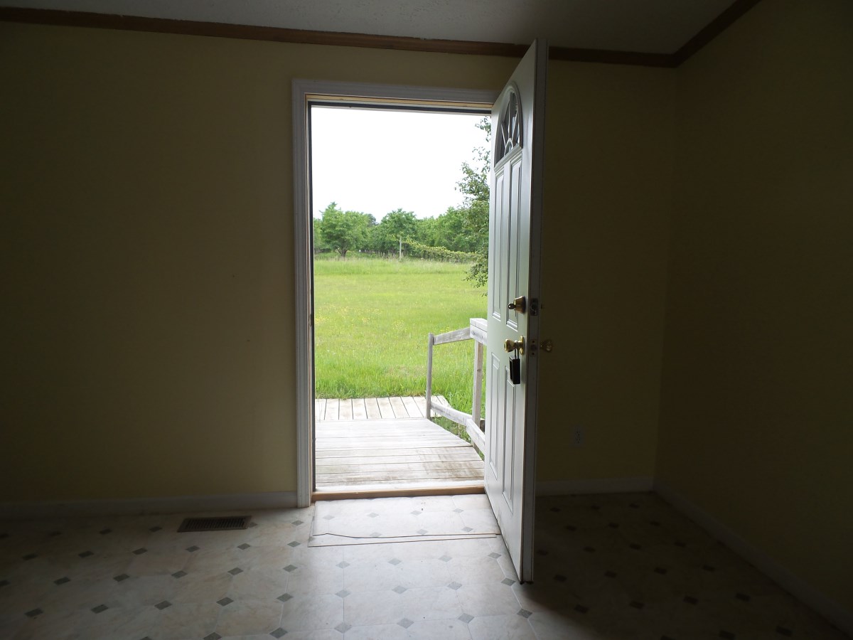 13650 Winters Road Kewadin, MI 49648 - Photo 24 of 39 1801682-23.JPG