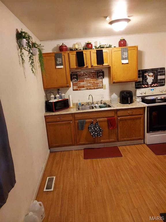 94 Edwards Street Cahokia, IL 62206 - Photo 2 of 7