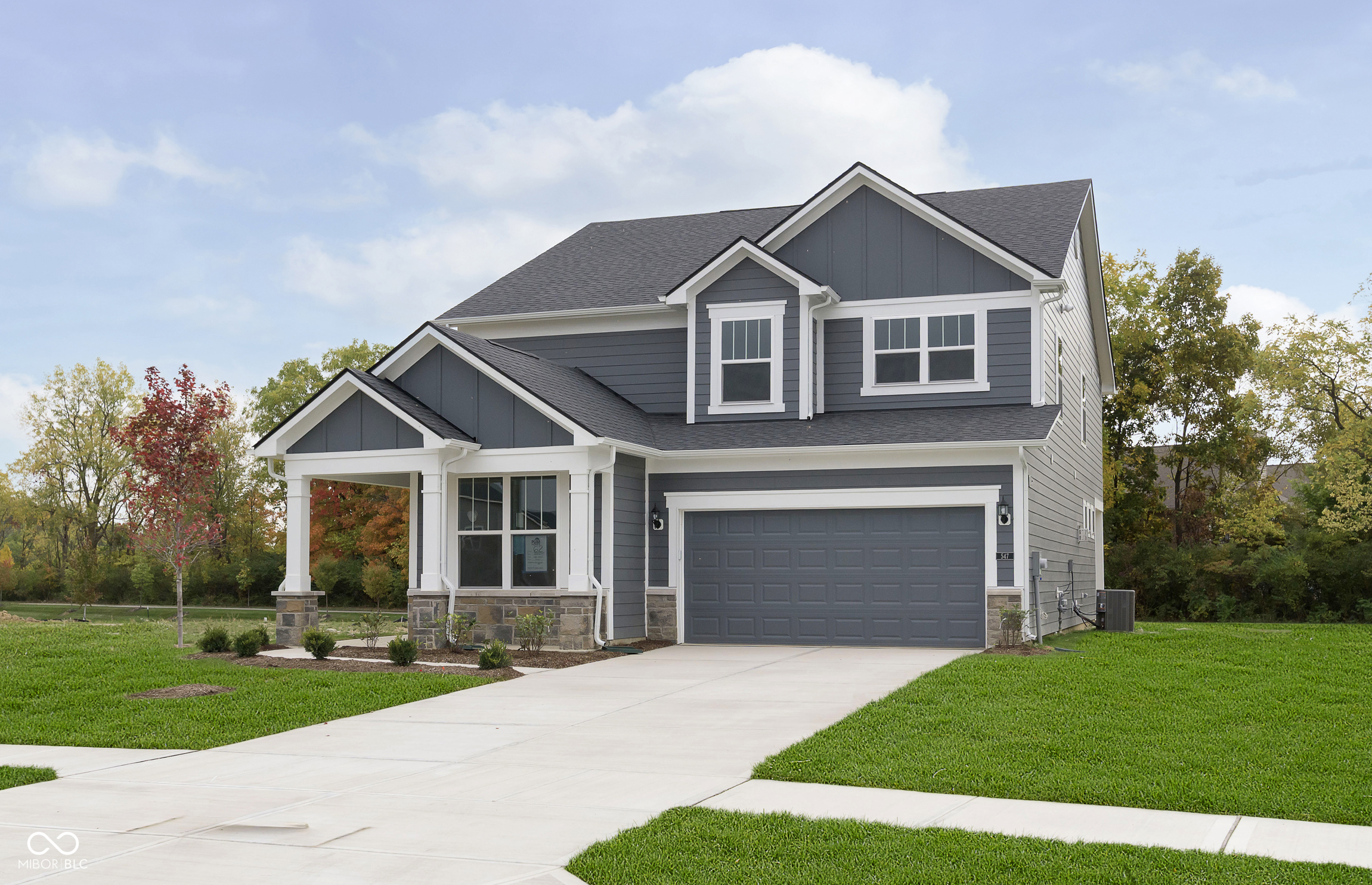 547 Dalton Way Avon, IN 46123 - Photo 2 of 26