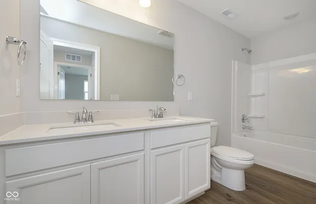 $438,900 | 547 Dalton Way, Avon, IN 46123