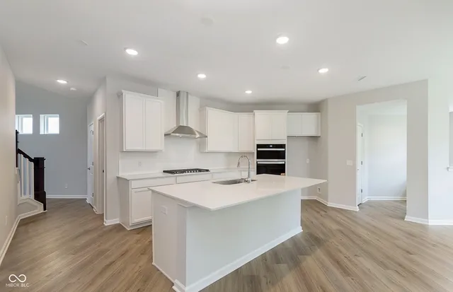 $438,900 | 547 Dalton Way, Avon, IN 46123