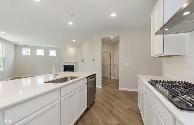 $438,900 | 547 Dalton Way, Avon, IN 46123